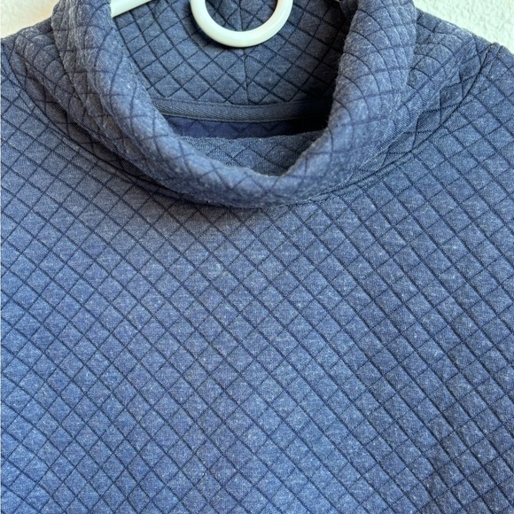 Southern Tide Ribbed‎ women’s turtleneck - Picture 2 of 7